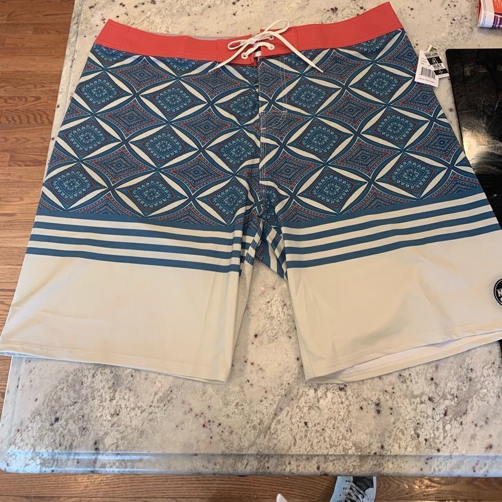North Shore Board Shorts sz 38 NWT